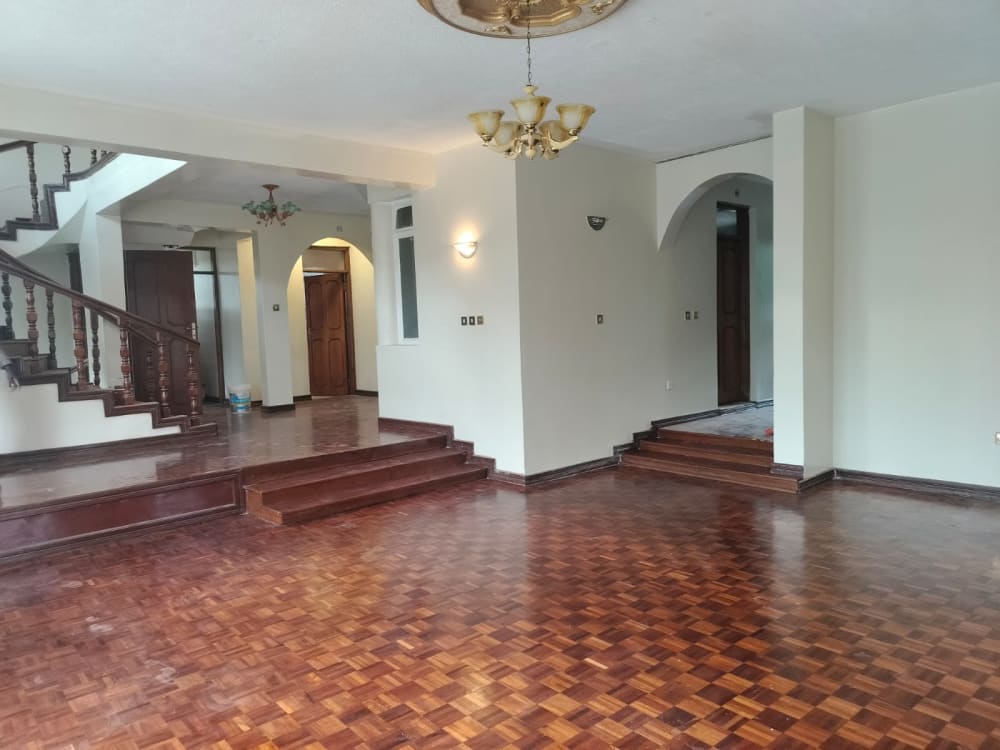 6 bedroom House for rent in Old Kisturu