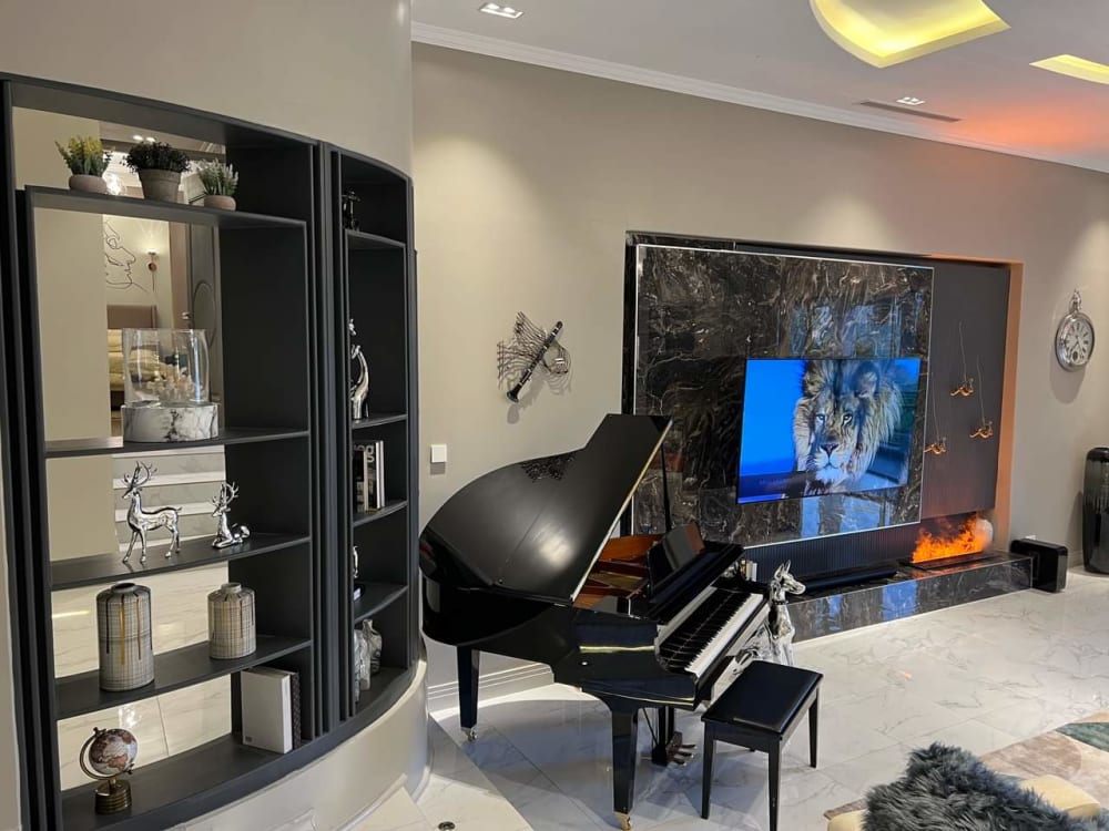 5 bedroom Commercial for sale in Kilimani