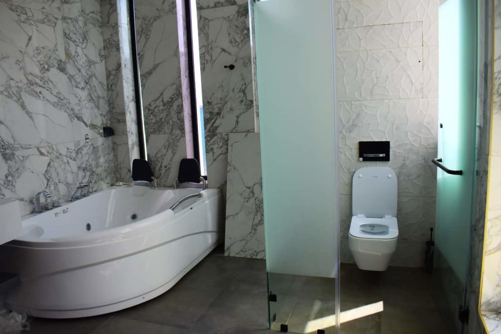 6 bedroom House for sale in Runda