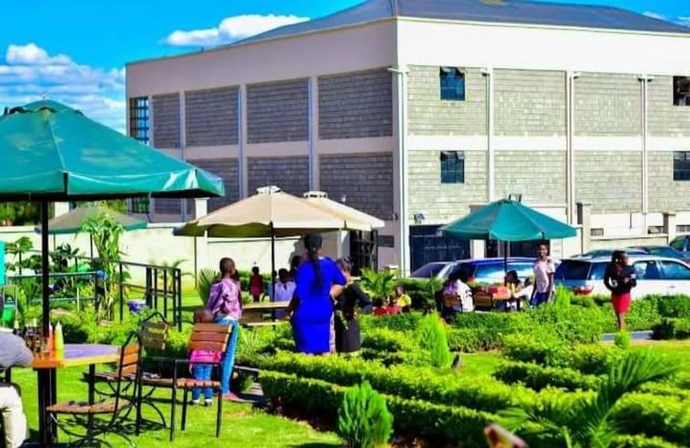 1 bedroom Commercial for rent in Kamega