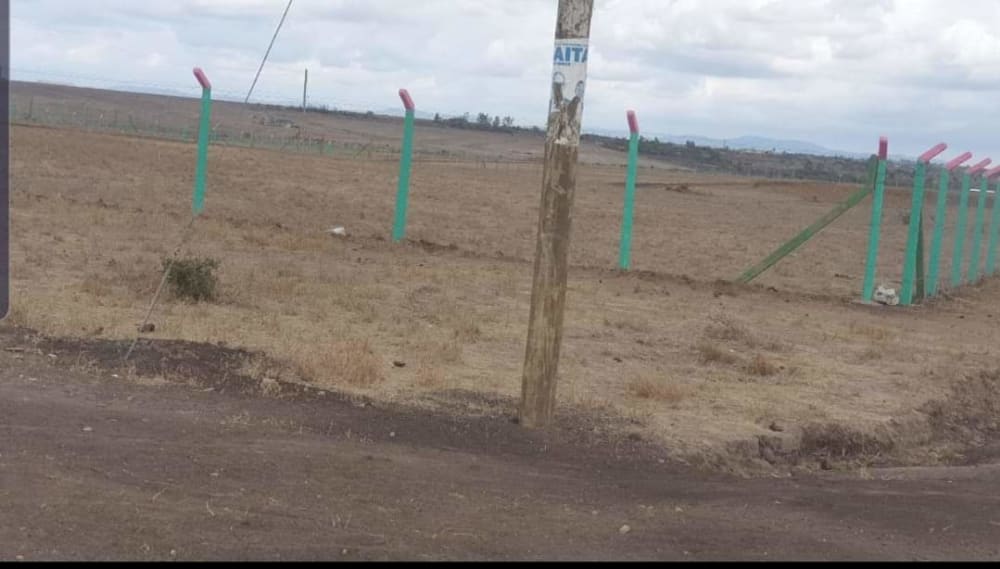 Land for sale in Joska