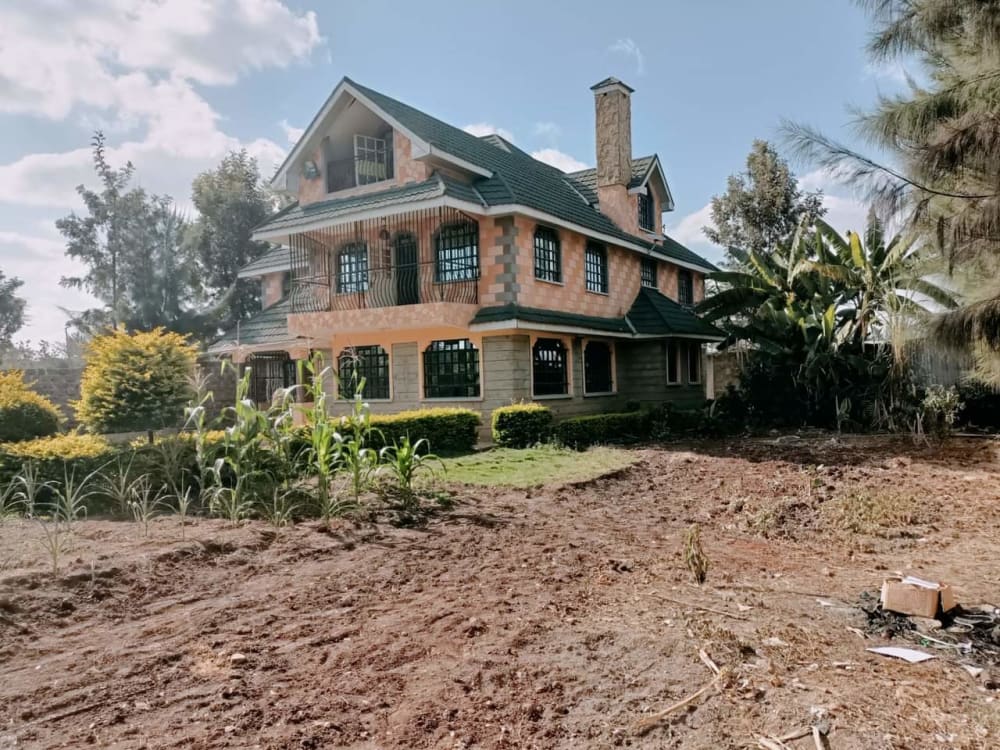 6 bedroom Mansion for sale in Kitengela