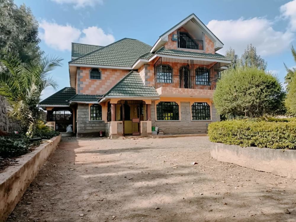 6 bedroom Mansion for sale in Kitengela