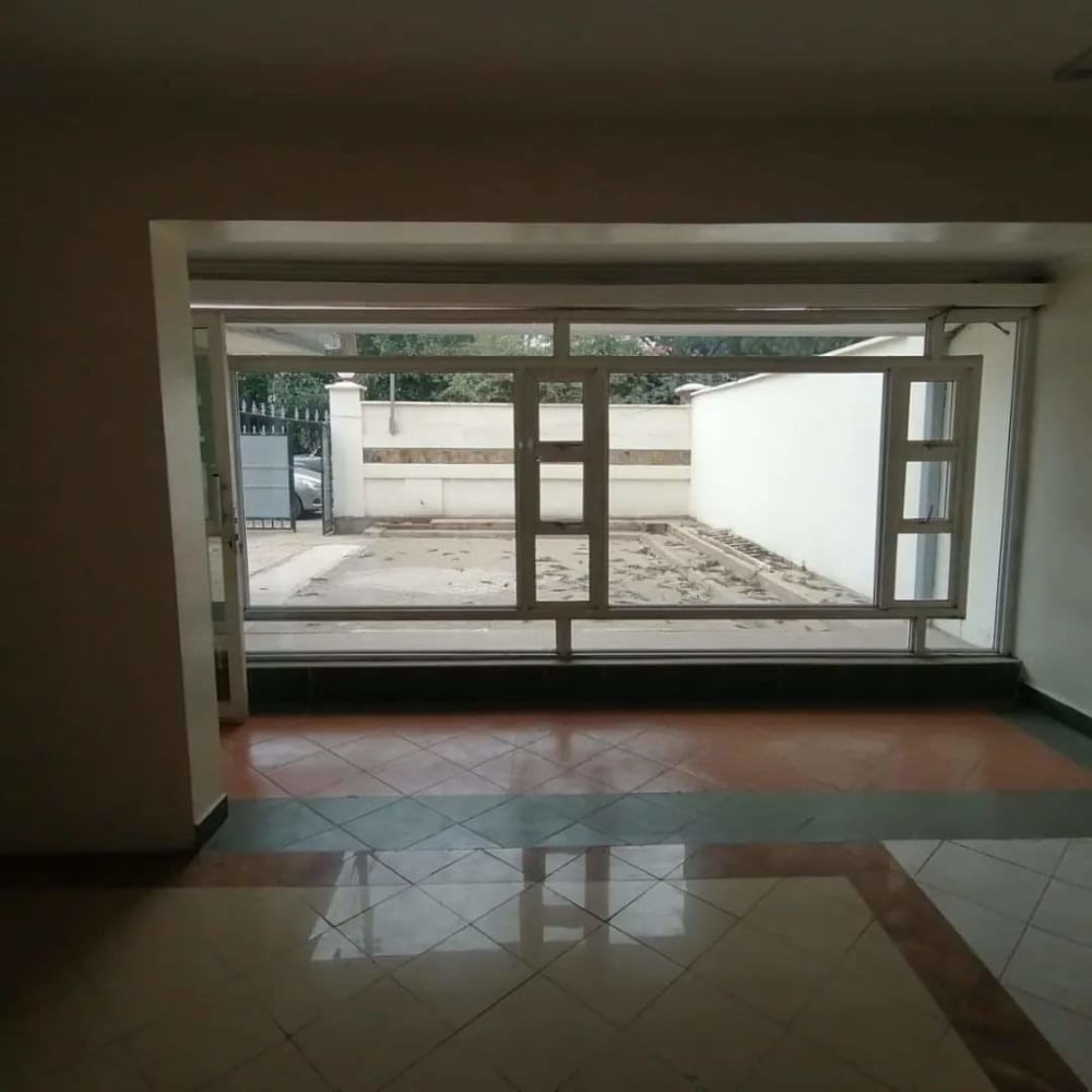 5 bedroom Commercial for rent in Yaya Center, Kilimani