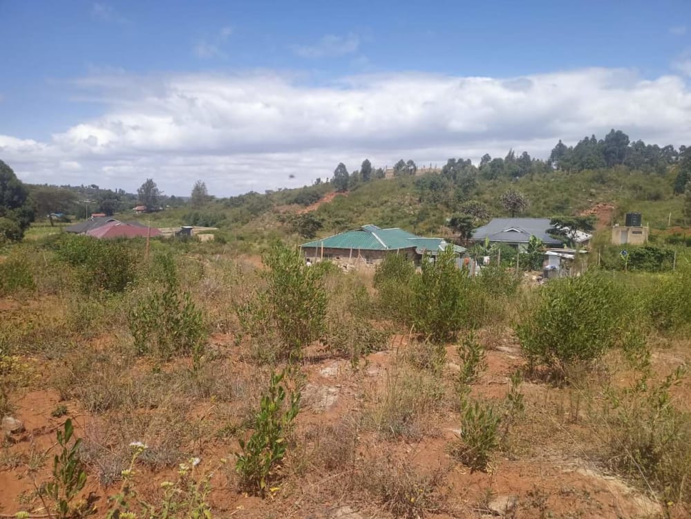 Land for sale in Karai-Ndeiya