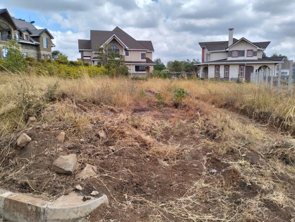 Land for sale in Kenyatta, Hard Rock estate 