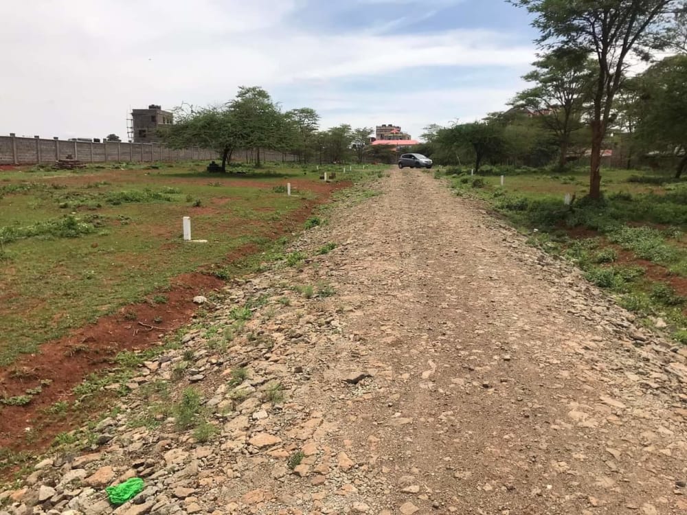 Land for sale in Kenyatta Road