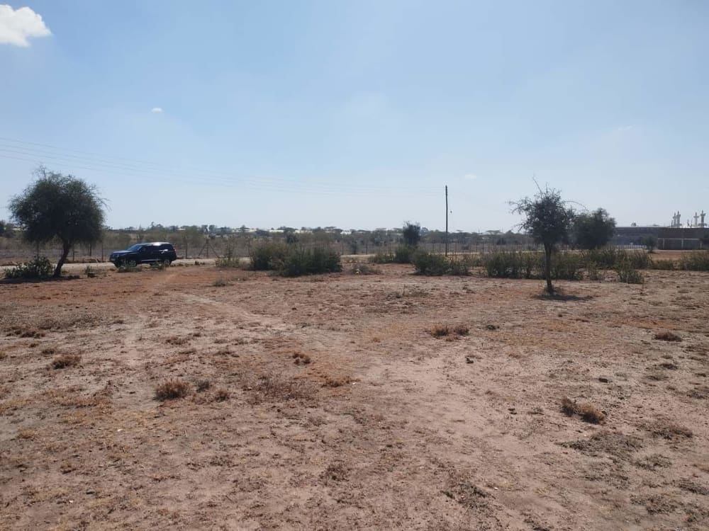 Land for sale in Kitengela, Namanga Road