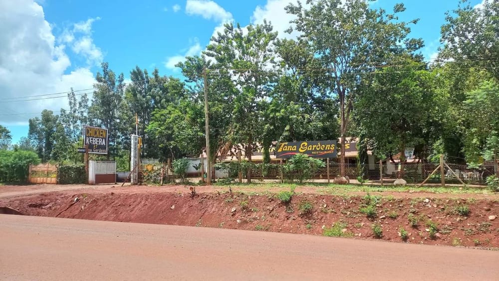 Land for sale in Makutano 