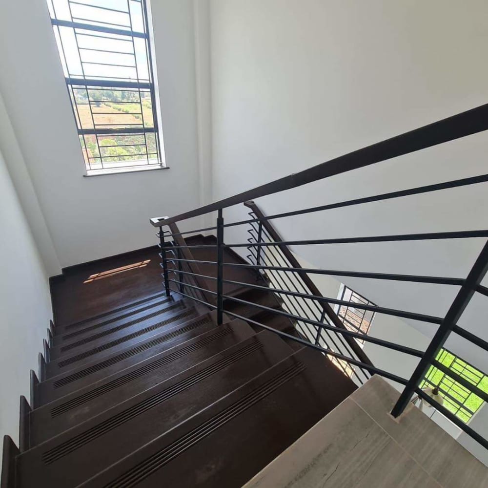 3 bedroom Mansion for rent in Kitisuru