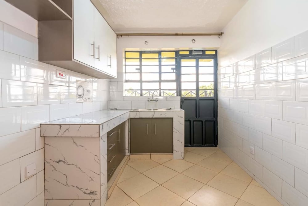 2 bedroom House for rent in Ruaka