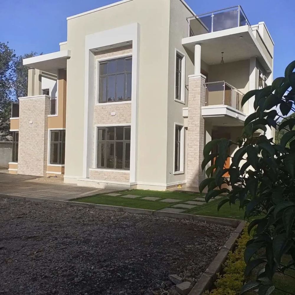 4 bedroom Villa for sale in Kiambu Road 