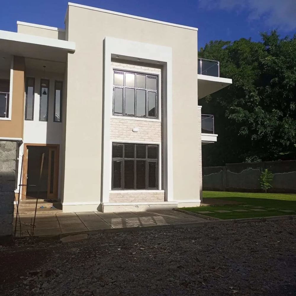 4 bedroom Villa for sale in Kiambu Road 