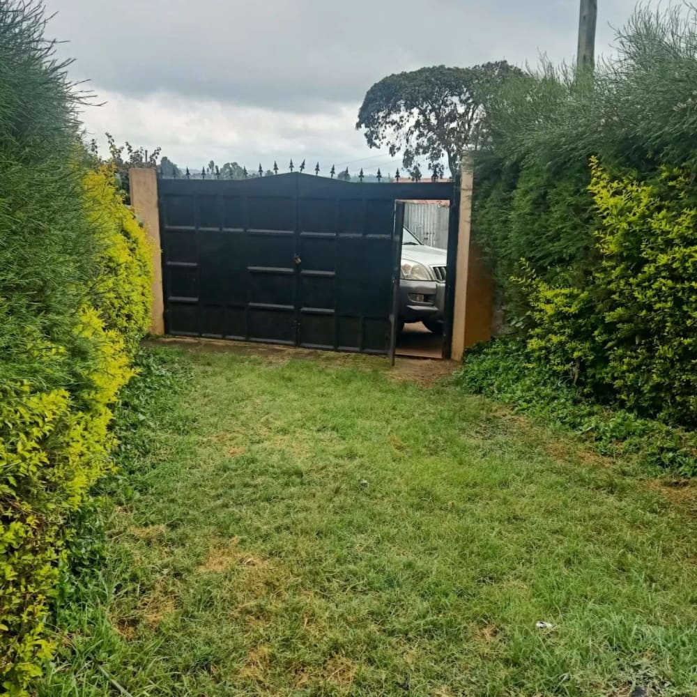 Land for sale in Kikuyu 