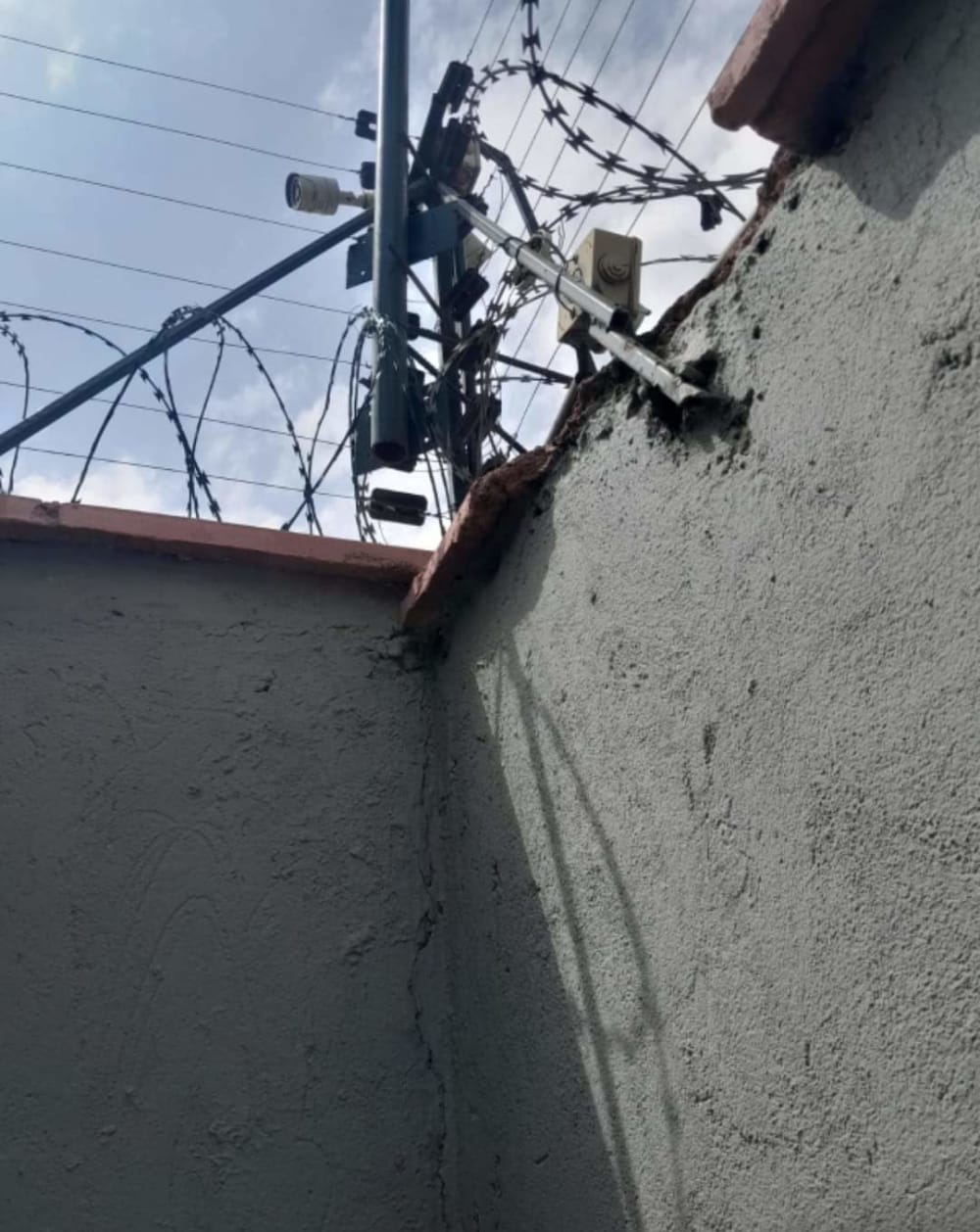 4 bedroom Mansion for rent in Kamulu