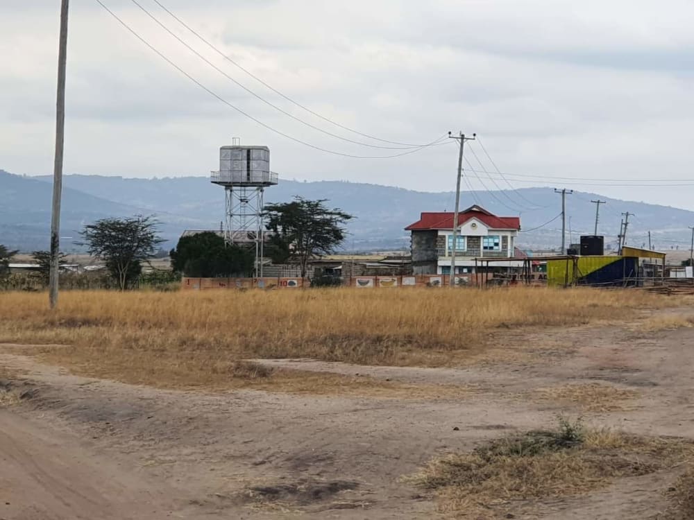 Land for sale in Joska