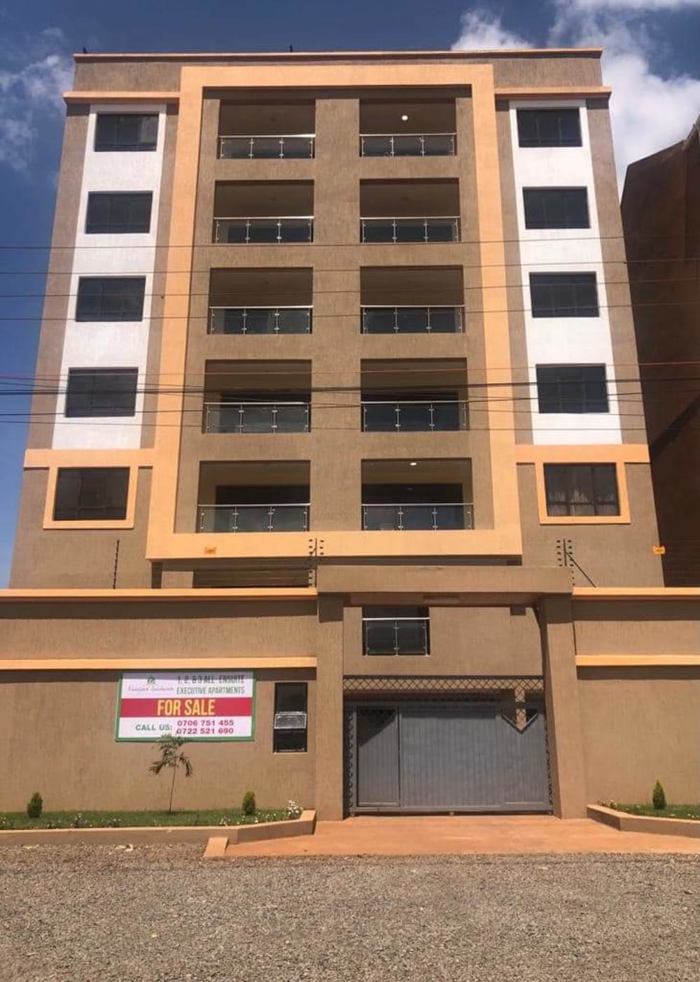 3 bedroom Apartment for sale in Kangemi