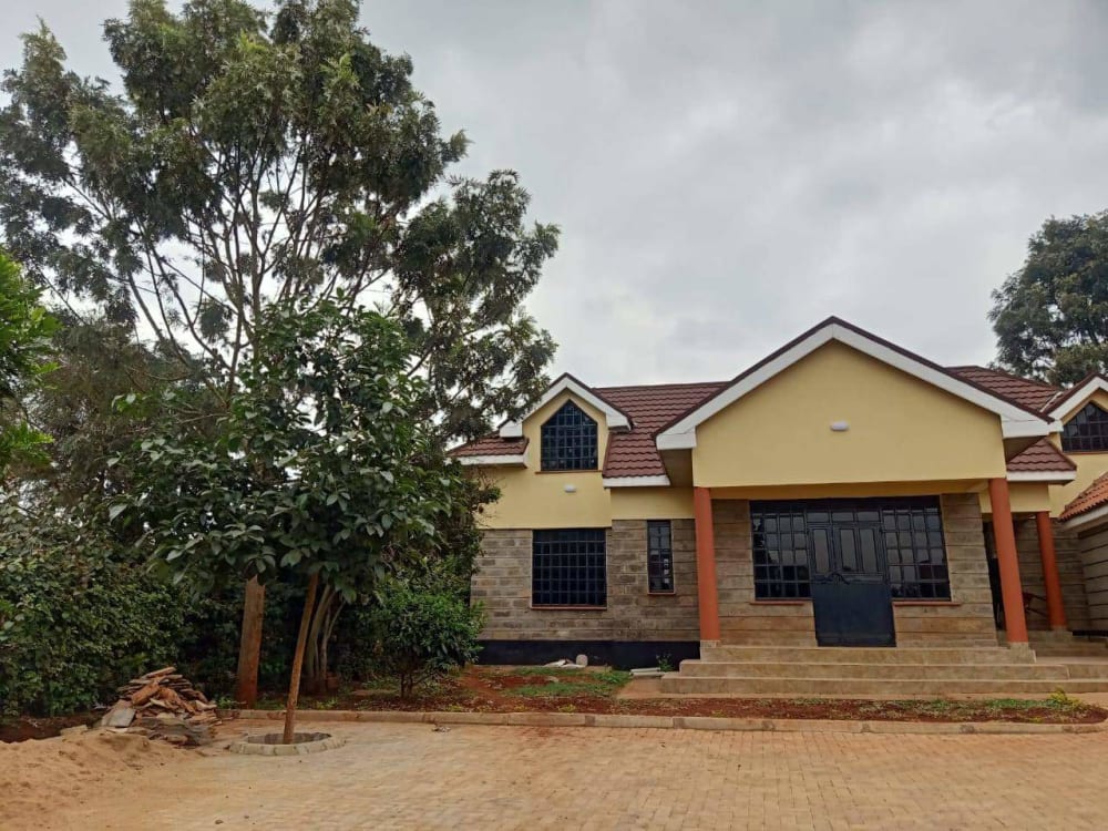 4 bedroom Mansion for rent in Karen
