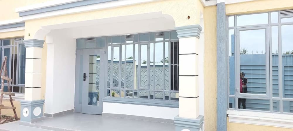 3 bedroom Villa for sale in Kimbo