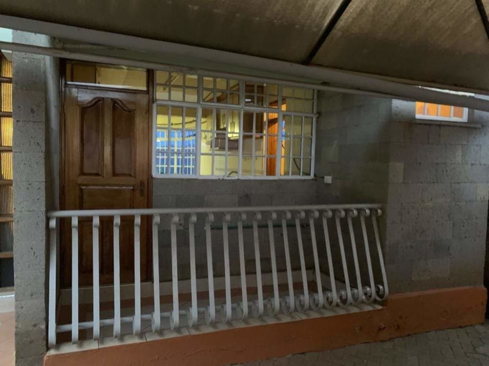 4 bedroom Mansion for rent in Garden Estate 