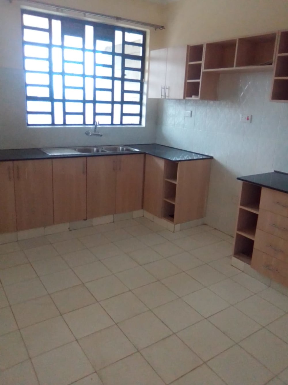 3 bedroom Bungalow for sale in Kitengela Acacia