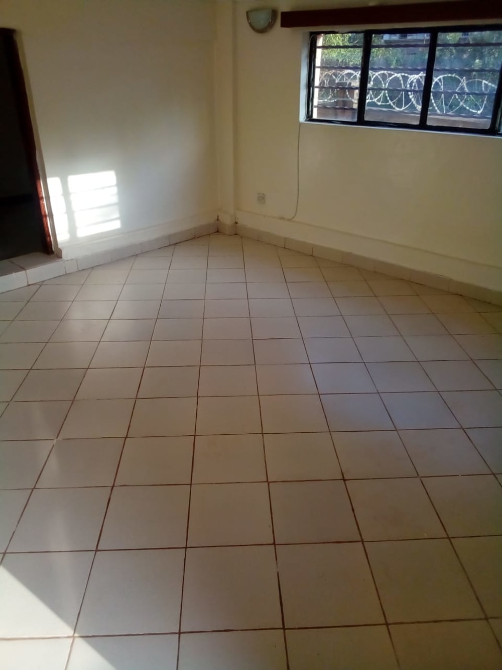 1 bedroom Apartment for rent in Rhapta road