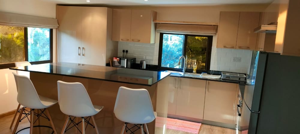 2 bedroom Apartment for rent in Riverside Drive