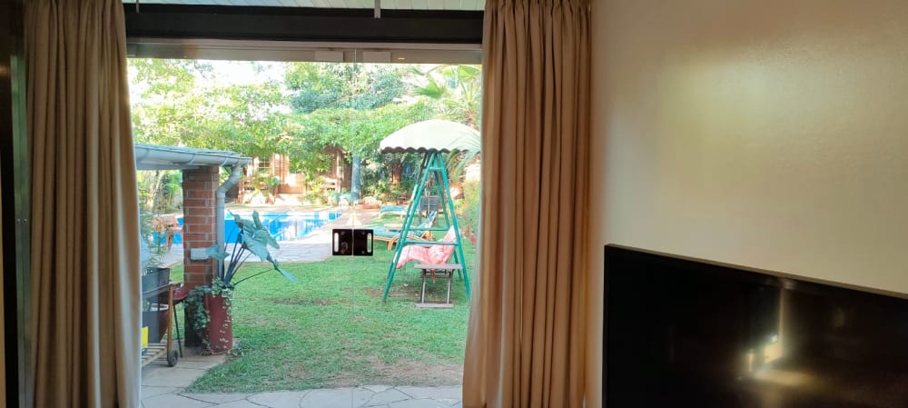 2 bedroom Apartment for rent in Riverside Drive