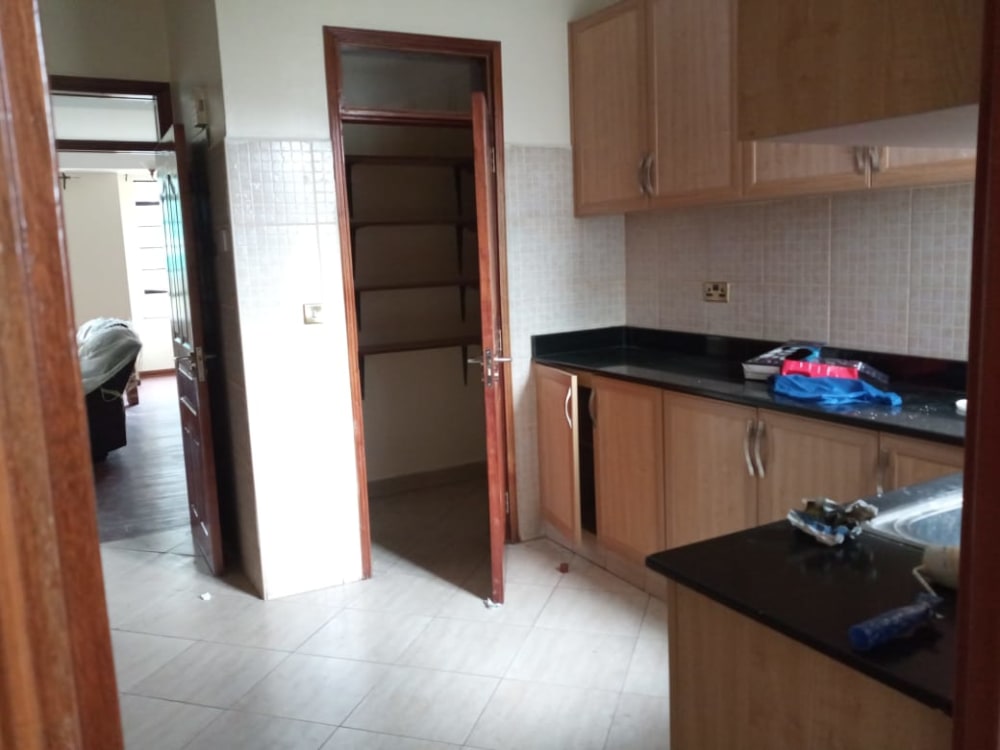 3 bedroom Apartment for rent in Near Kasuku Center