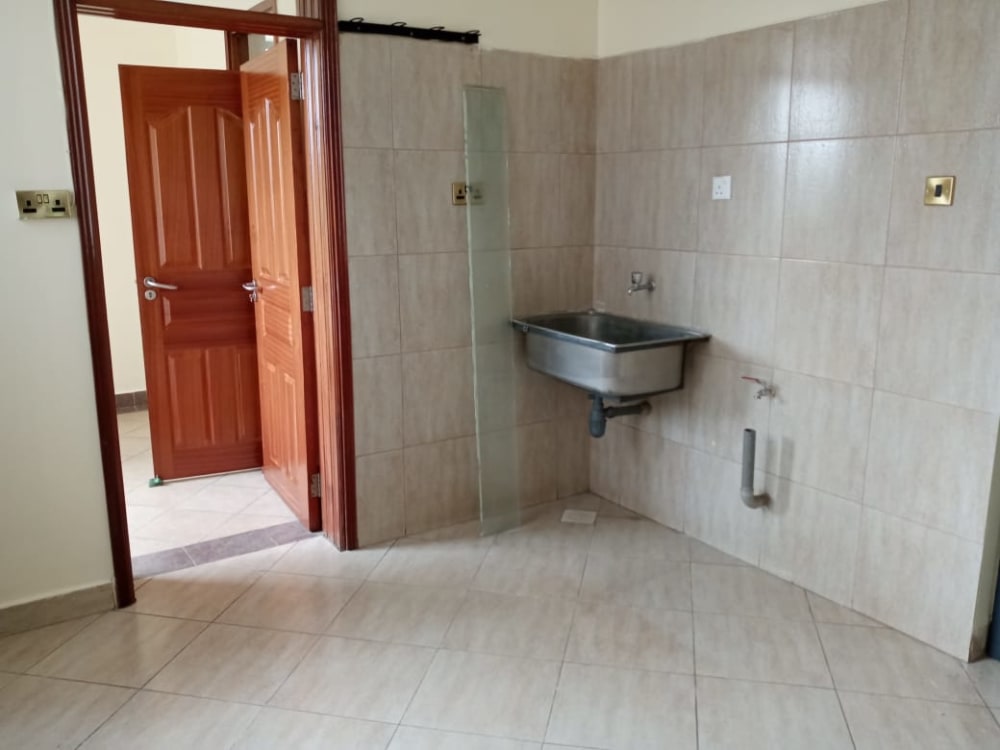 3 bedroom Apartment for rent in Near Kasuku Center