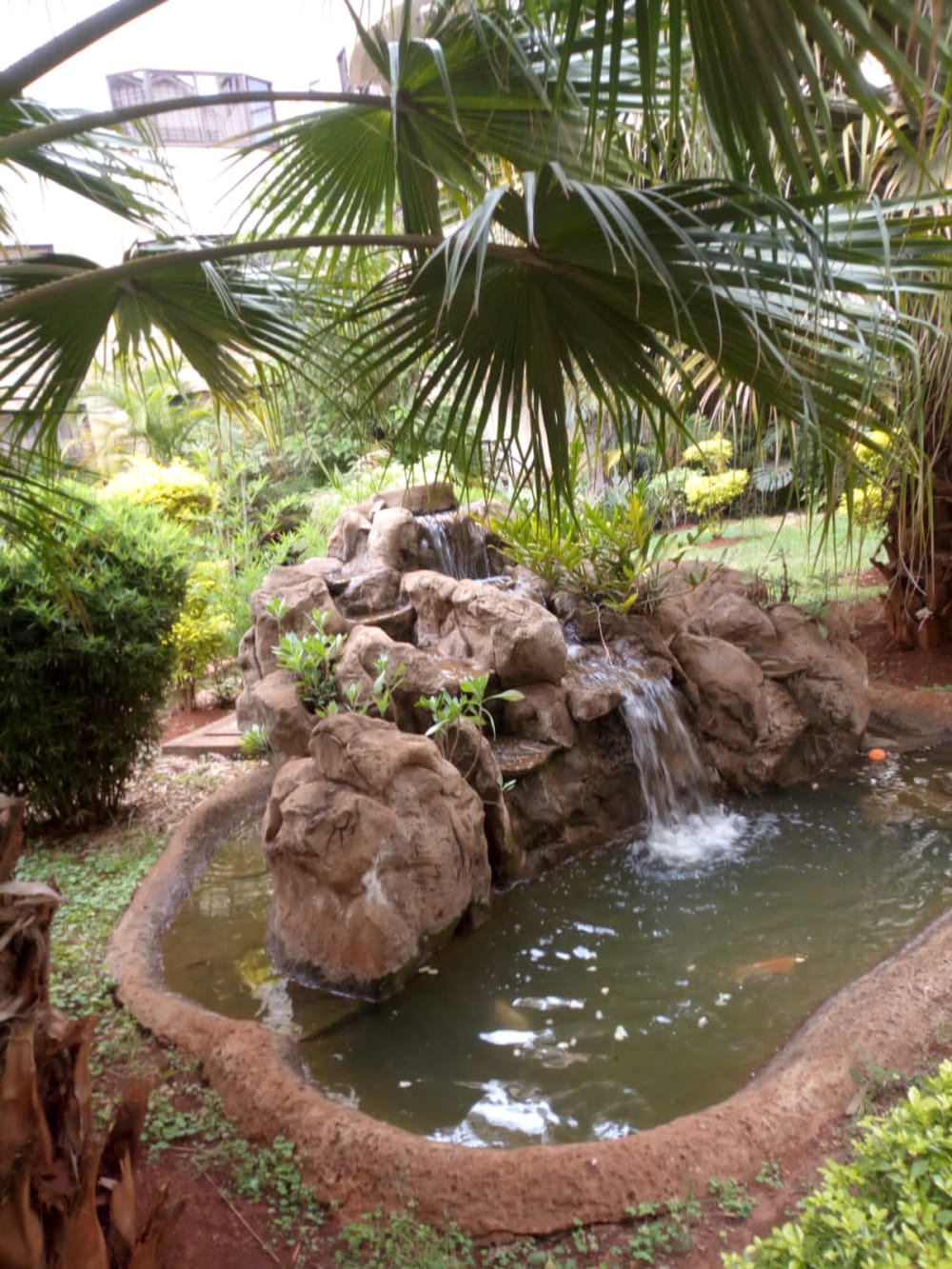 4 bedroom Apartment for rent in Hatheru Road