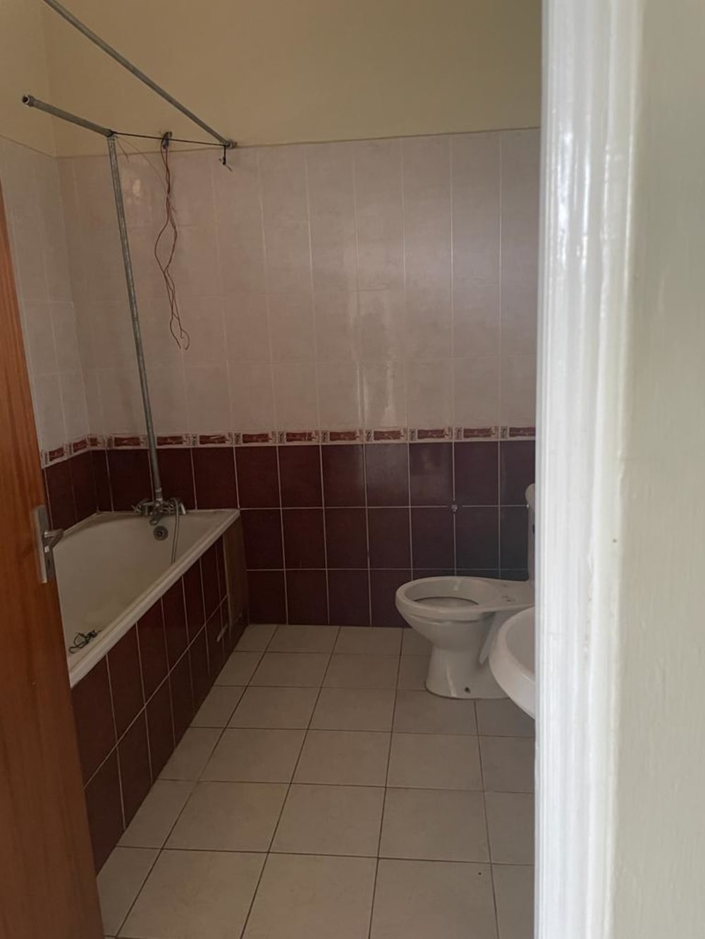 4 bedroom Townhouse for rent in South B