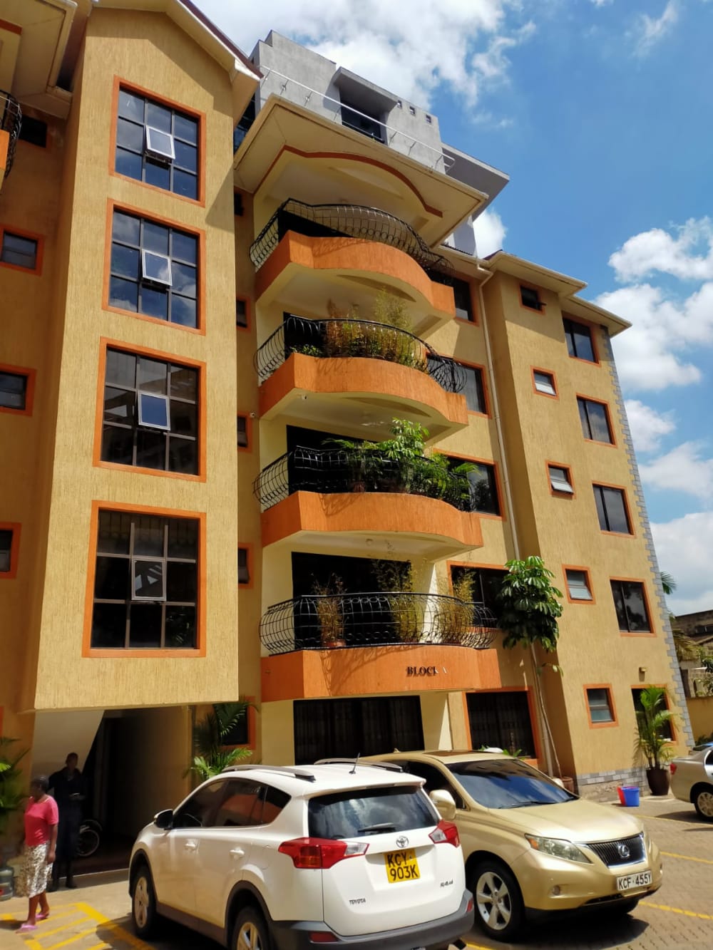 3 bedroom Apartment for rent in George Padmore, kilimani