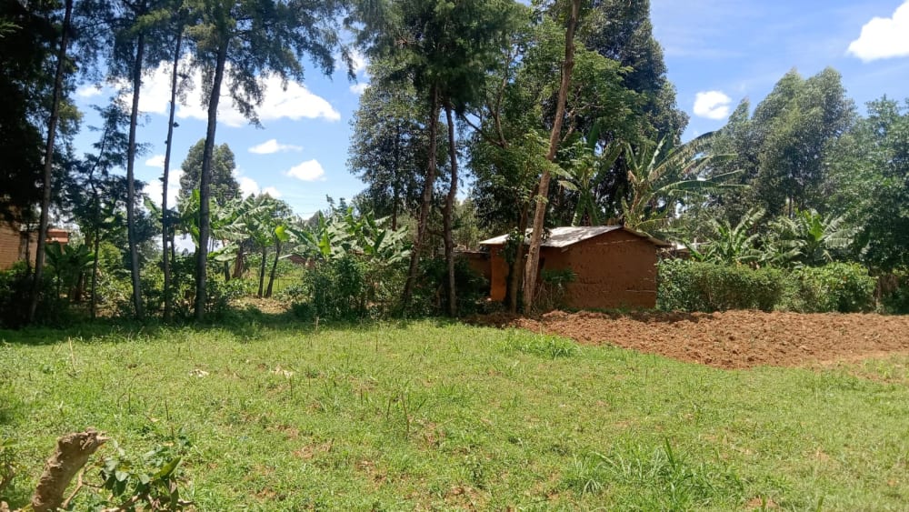 Land for sale in Marobo, off Mabanga Center