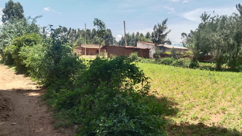 Land for sale in Marobo, off Mabanga Center