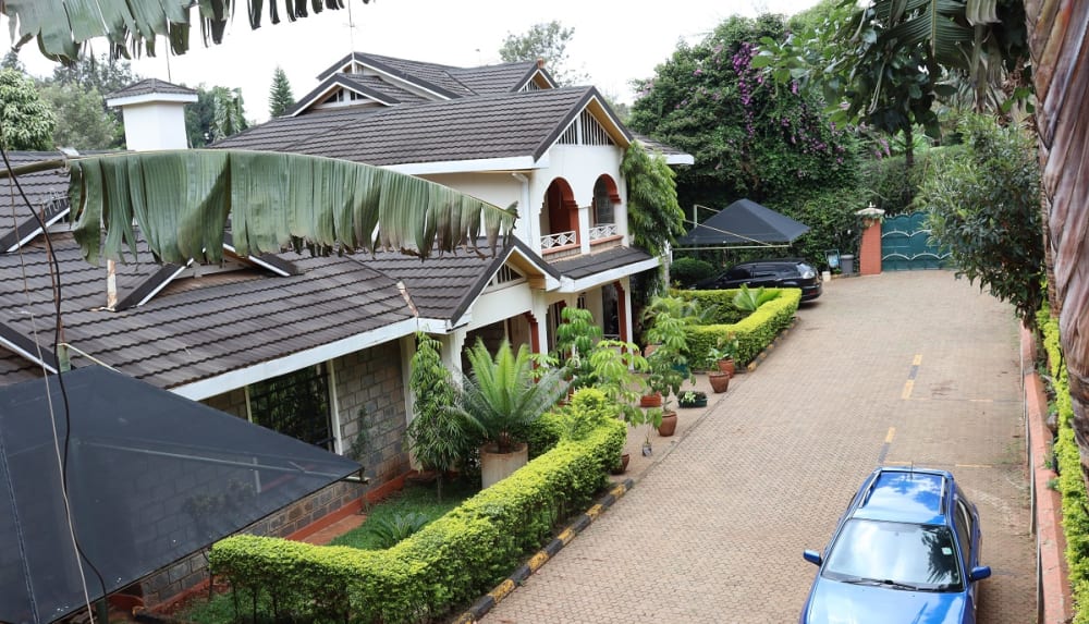 1 bedroom Mansion for rent in Kare mansion Runda - Village market