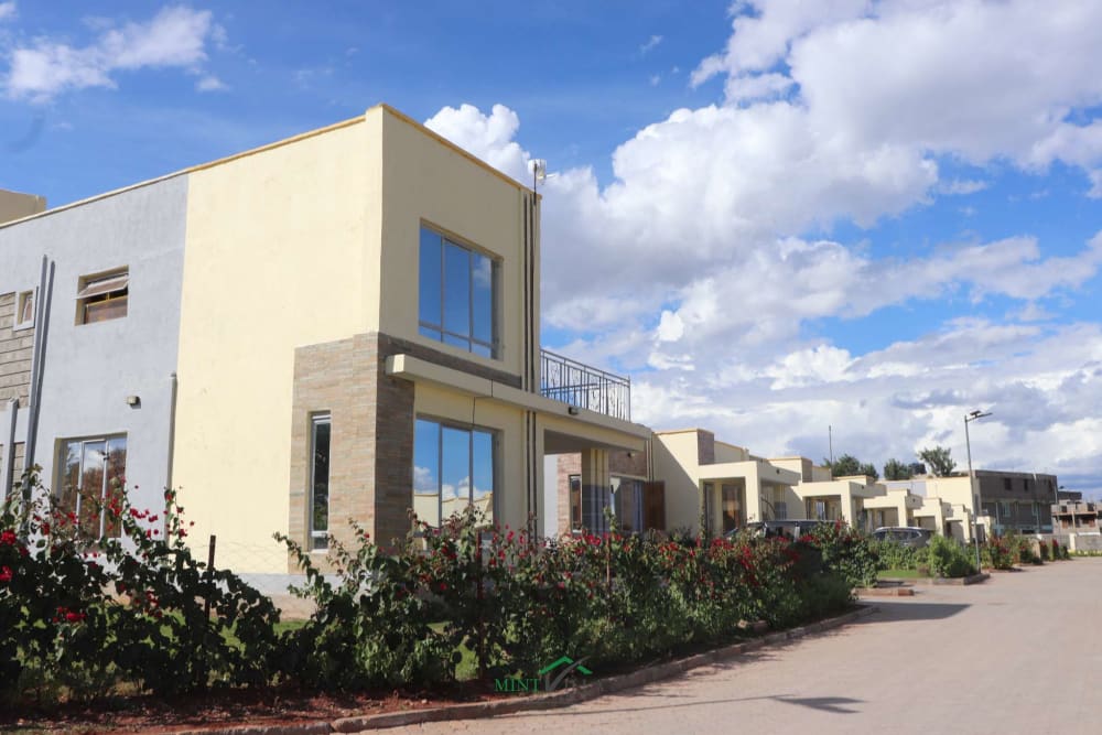 3 bedroom Bungalow for sale in Malaa, Kangundo Rd