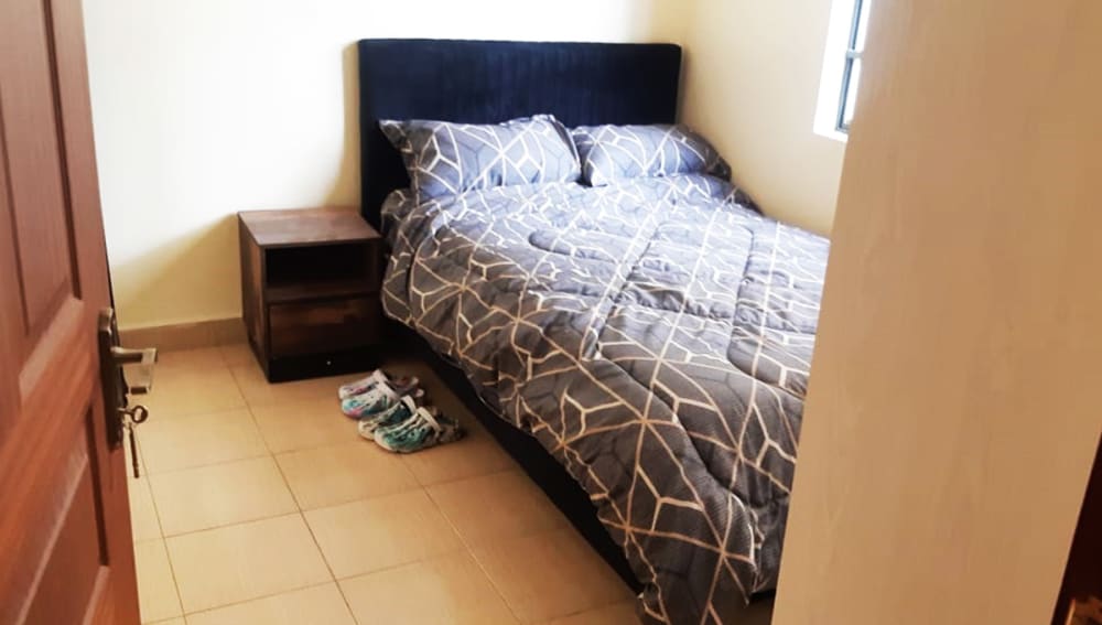 2 bedroom House for rent in opposite St. Francis of Assisi Muthatari Catholic Church.