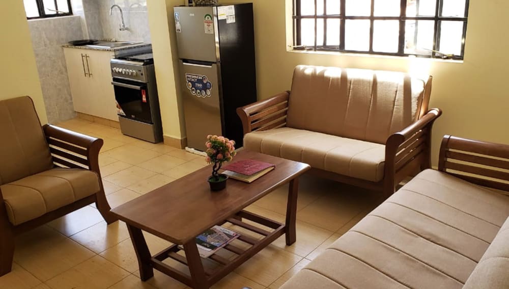 2 bedroom House for rent in opposite St. Francis of Assisi Muthatari Catholic Church.