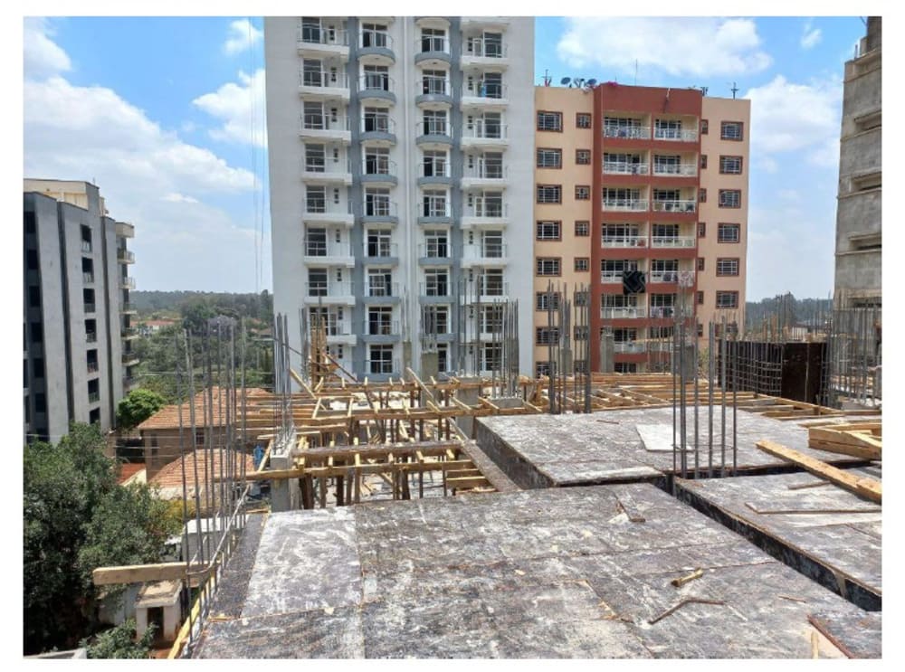 Apartment for sale in Githuri Road, which is adjacent to 6th Parklands Avenue