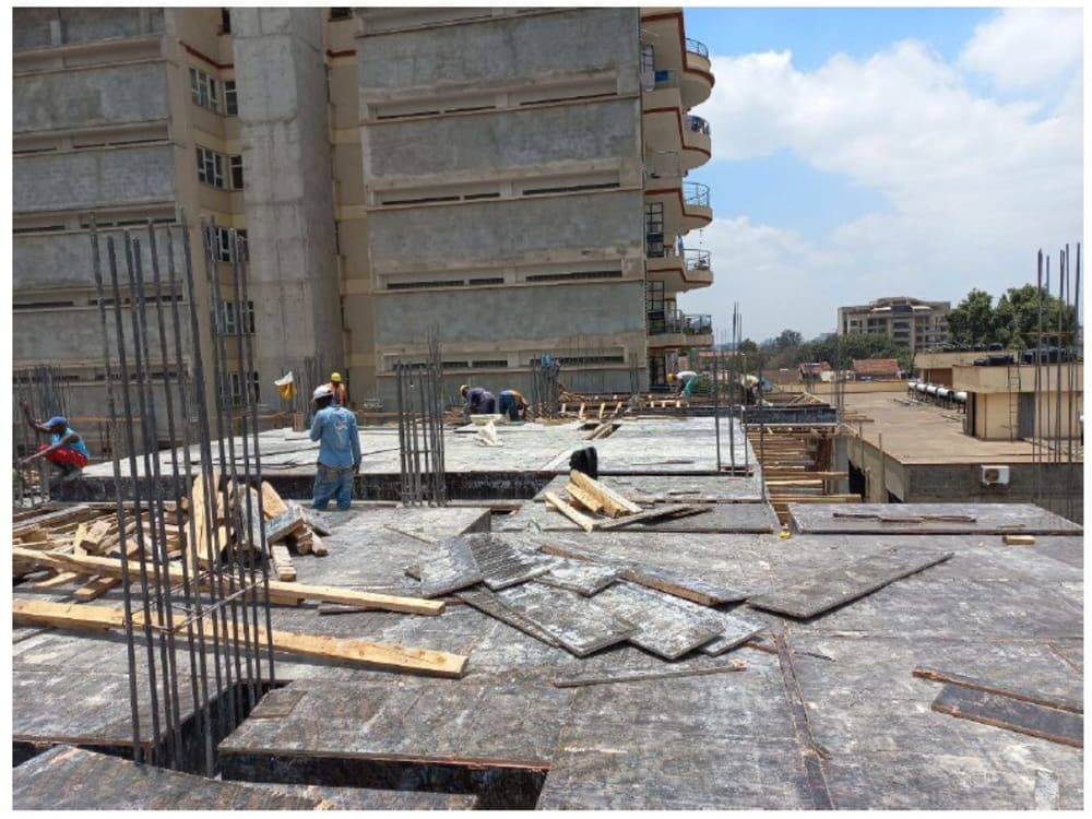 Apartment for sale in Githuri Road, which is adjacent to 6th Parklands Avenue