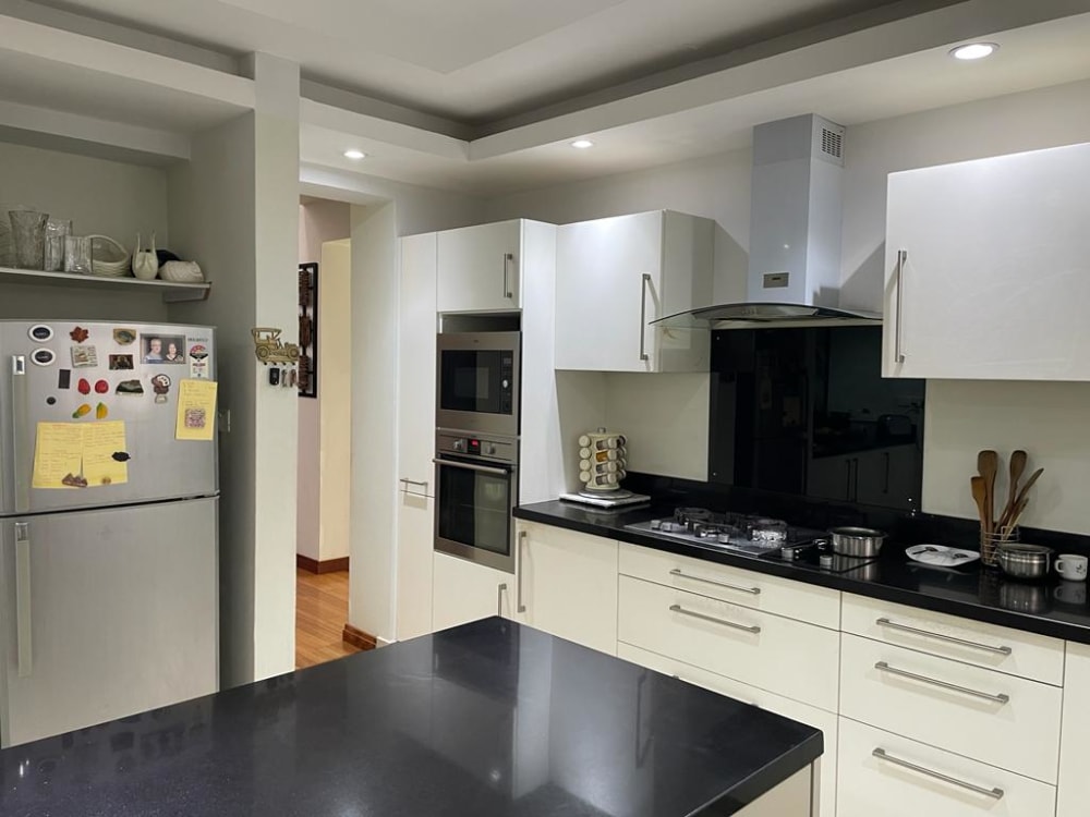 5 bedroom Townhouse for sale in Kyuna, Shanzu Road