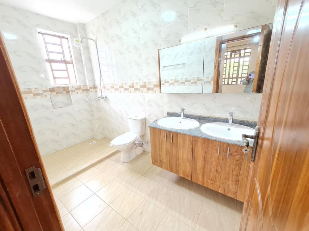 3 bedroom Apartment for rent in Brand New Three Bedrooms Apartments with Master en-suite to let in Thome Estate