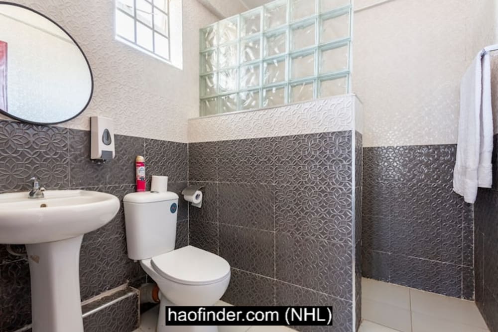 2 bedroom House for rent in Nakuru