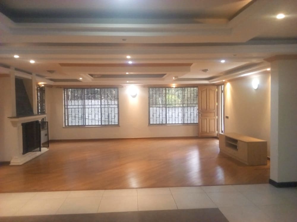 5 bedroom Townhouse for rent in Parklands, Nairobi