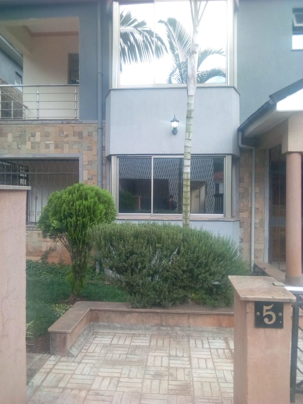 5 bedroom Townhouse for rent in Parklands, Nairobi