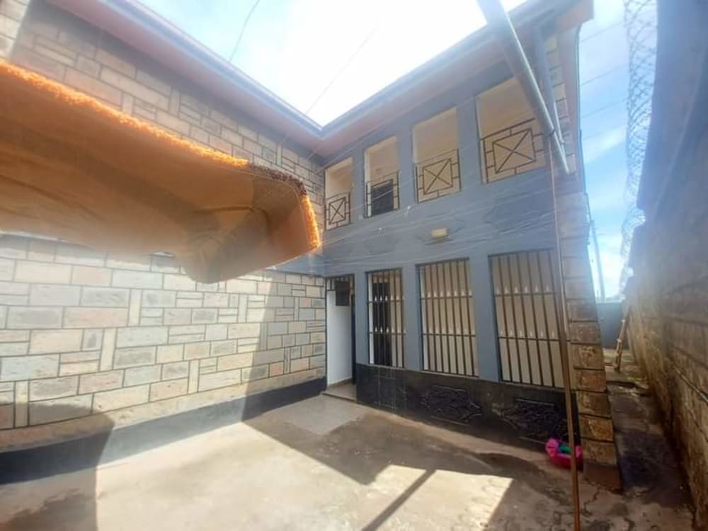 2 bedroom House for rent in Kidfarmaco