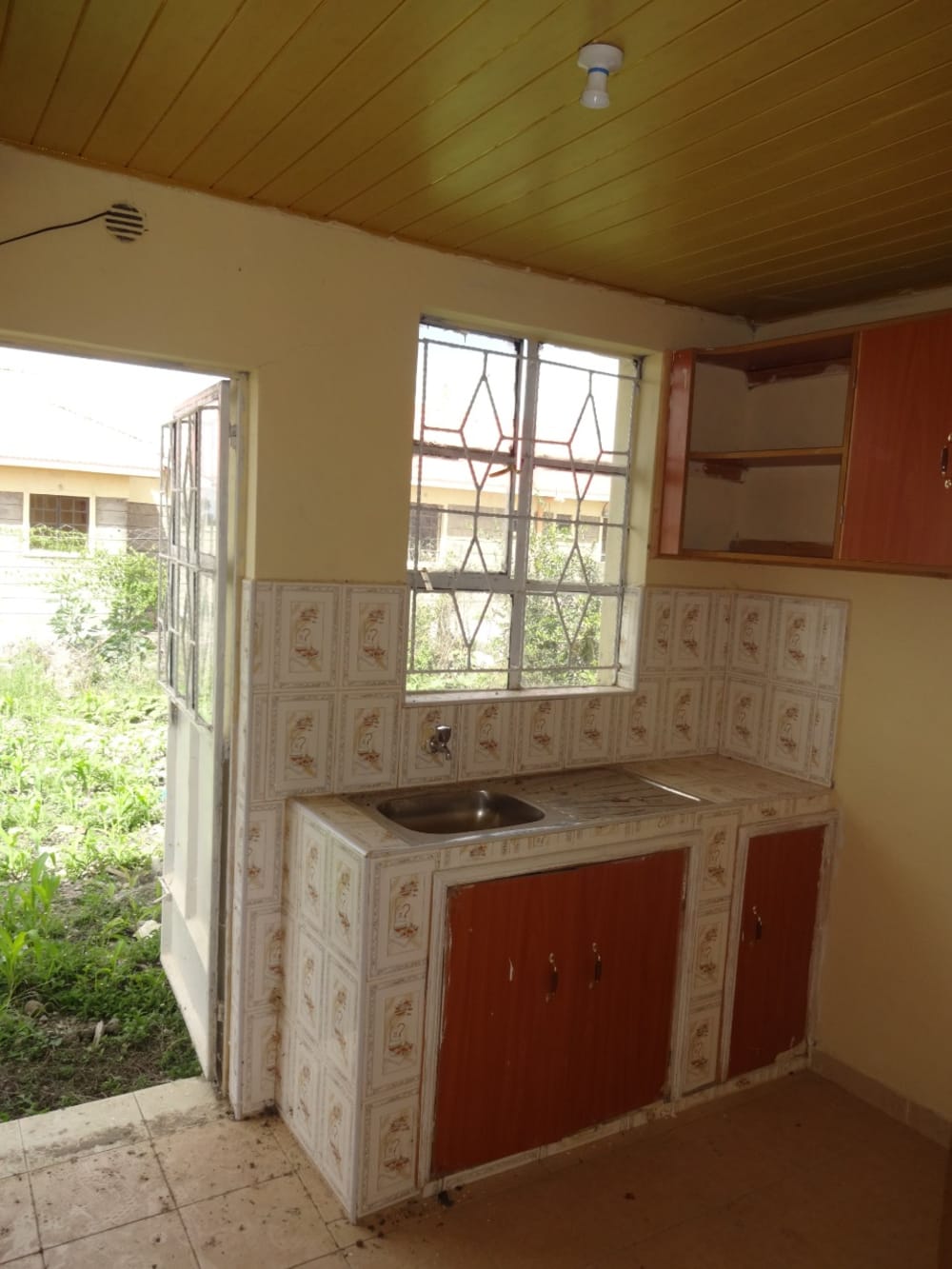 3 bedroom Bungalow for rent in  Old Kangundo Road 