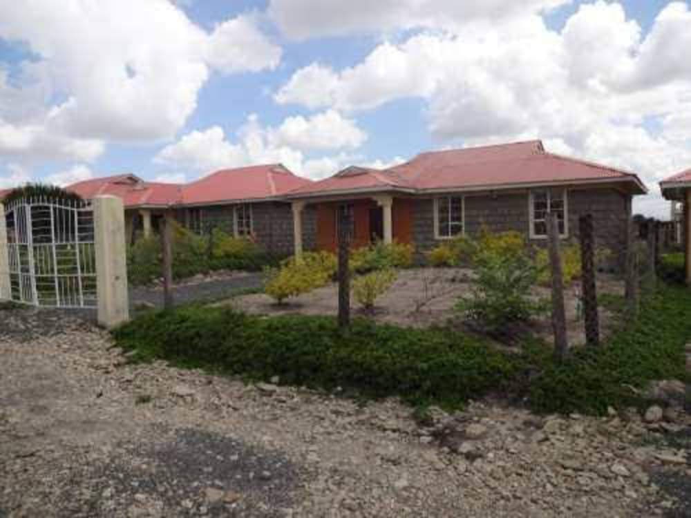 3 bedroom Bungalow for rent in  Old Kangundo Road 