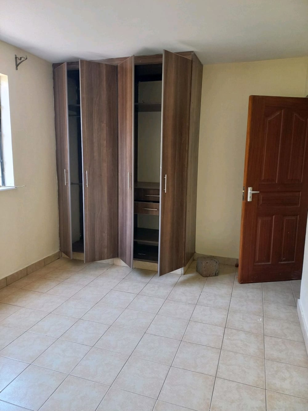 4 bedroom Mansion for rent in Kitengela